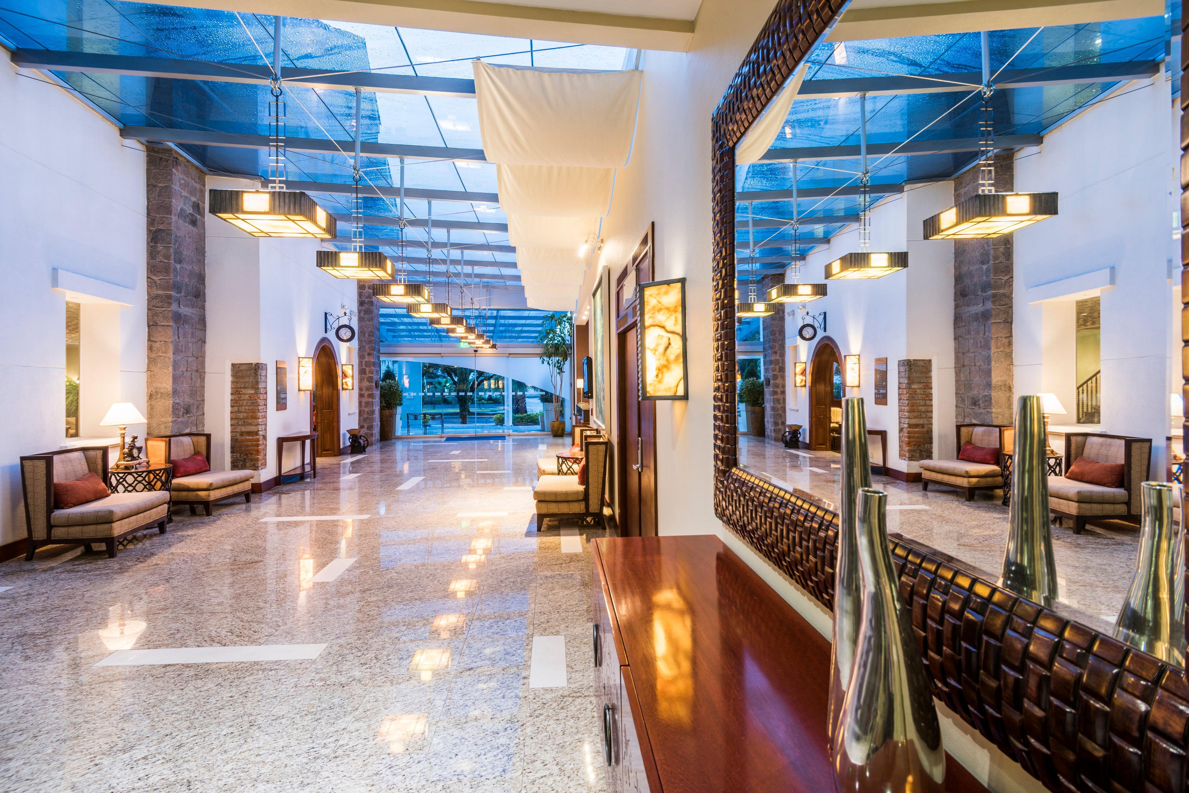 Holiday Inn Express Quito By Ihg Екстериор снимка