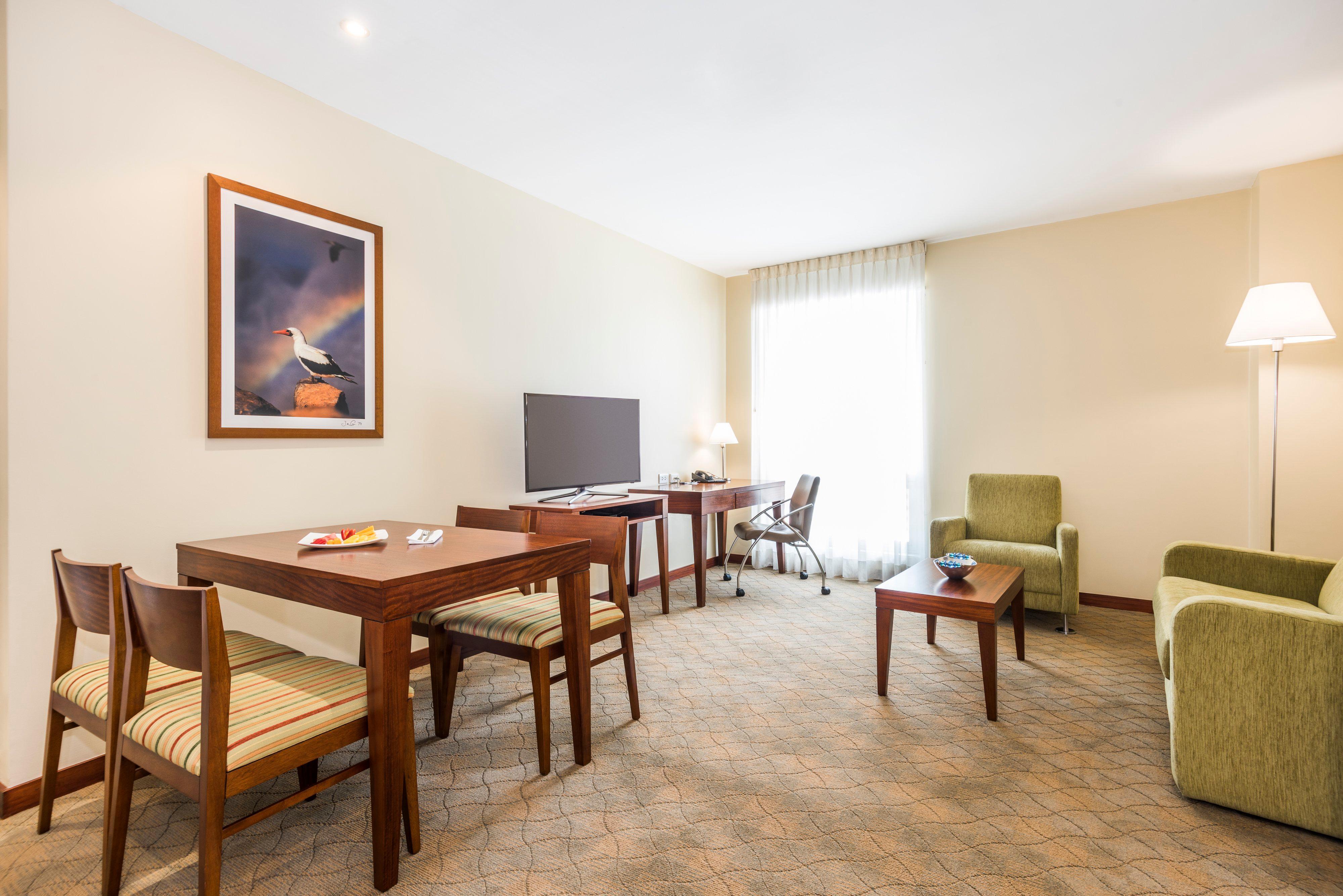 Holiday Inn Express Quito By Ihg Екстериор снимка