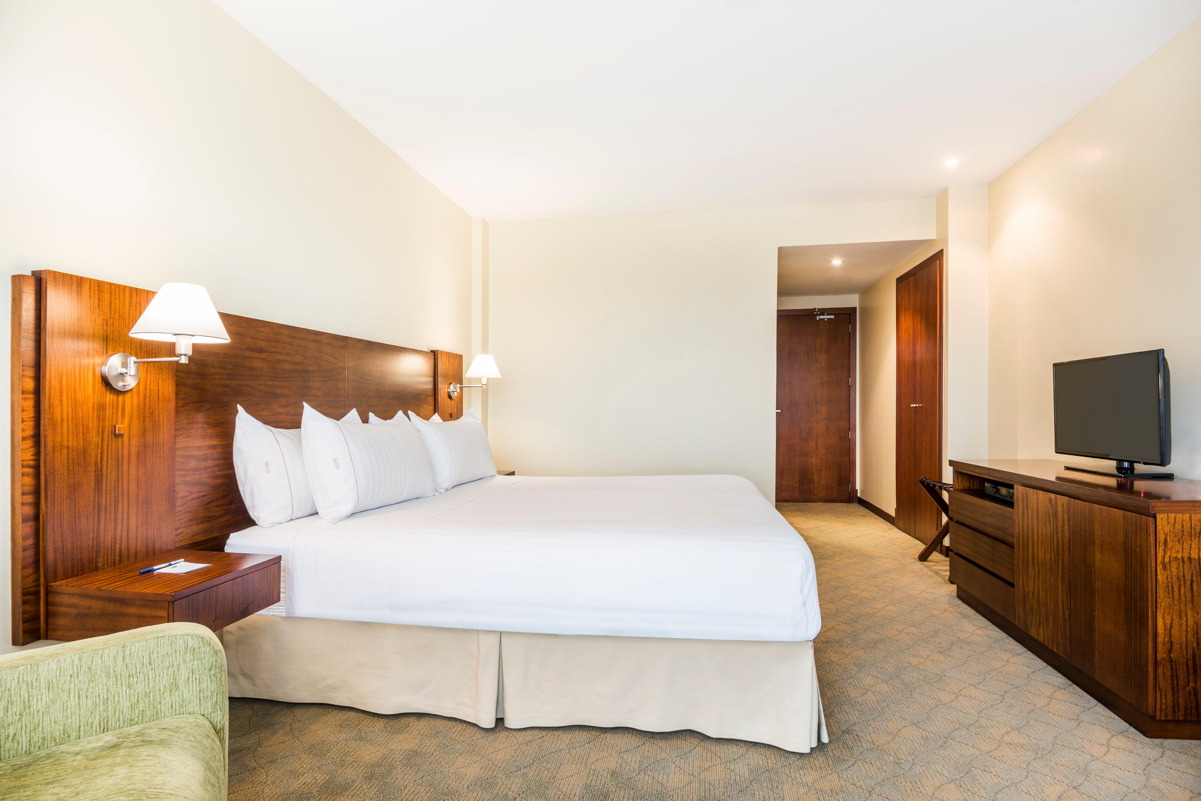 Holiday Inn Express Quito By Ihg Екстериор снимка