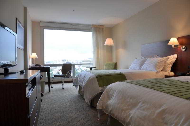 Holiday Inn Express Quito By Ihg Екстериор снимка