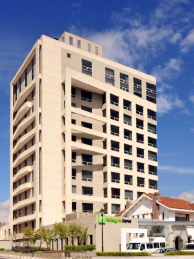Holiday Inn Express Quito By Ihg Екстериор снимка