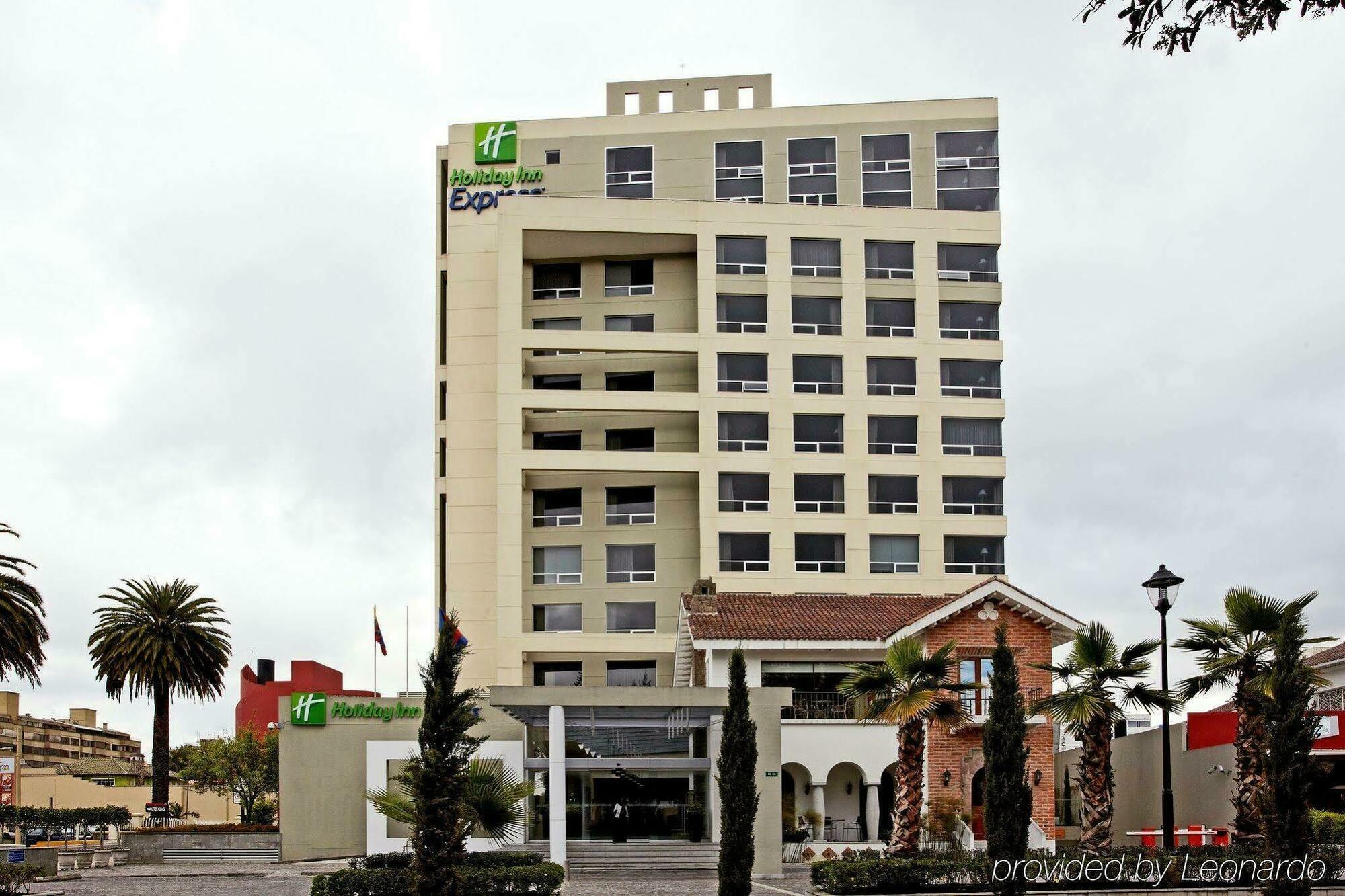 Holiday Inn Express Quito By Ihg Екстериор снимка