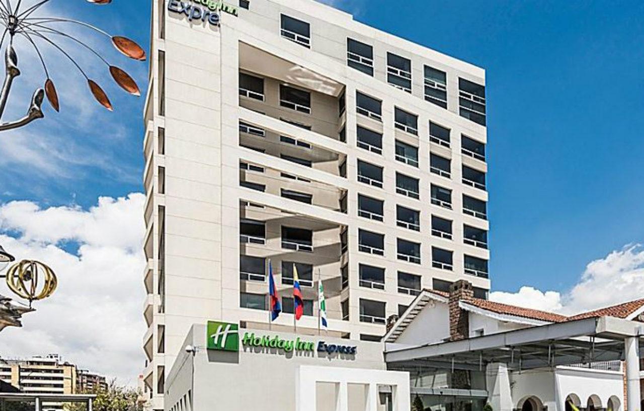 Holiday Inn Express Quito By Ihg Екстериор снимка