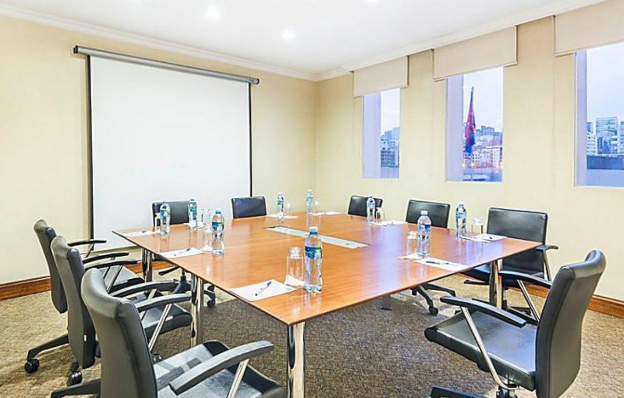 Holiday Inn Express Quito By Ihg Екстериор снимка